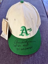Top 10 Rollie Fingers Baseball Cards 22