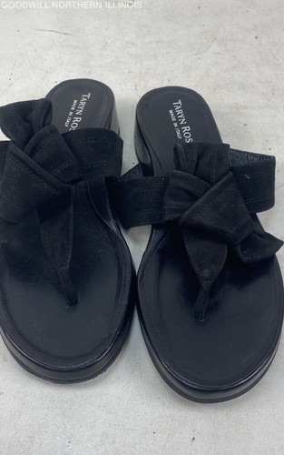 Women's Taryn Rose Black Leather Sandals Size 38 (7.5) - Picture 3 of 6