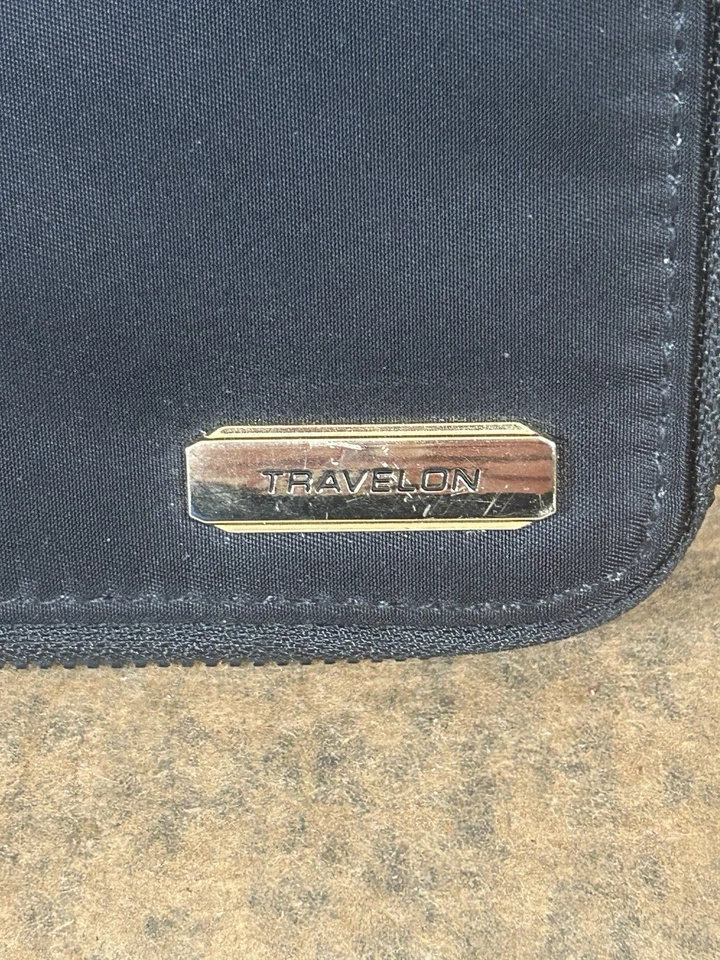 Travelon RFID Blocking Passport Zip Wallet Folding Zip Around ID Card Pockets - Image 2 of 4