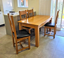 SOLID OAK DINING TABLE AND 4 CHAIRS NO VENEER CLASSIC TIMELESS OAK