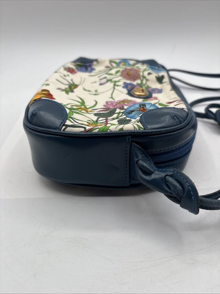 Cartera Bandolera Pequeña de Cuero Floral GUCCI VINTAGE Años 80 con Bolsa, Caja, Etiquetas, Bolso Foto 4 de 4