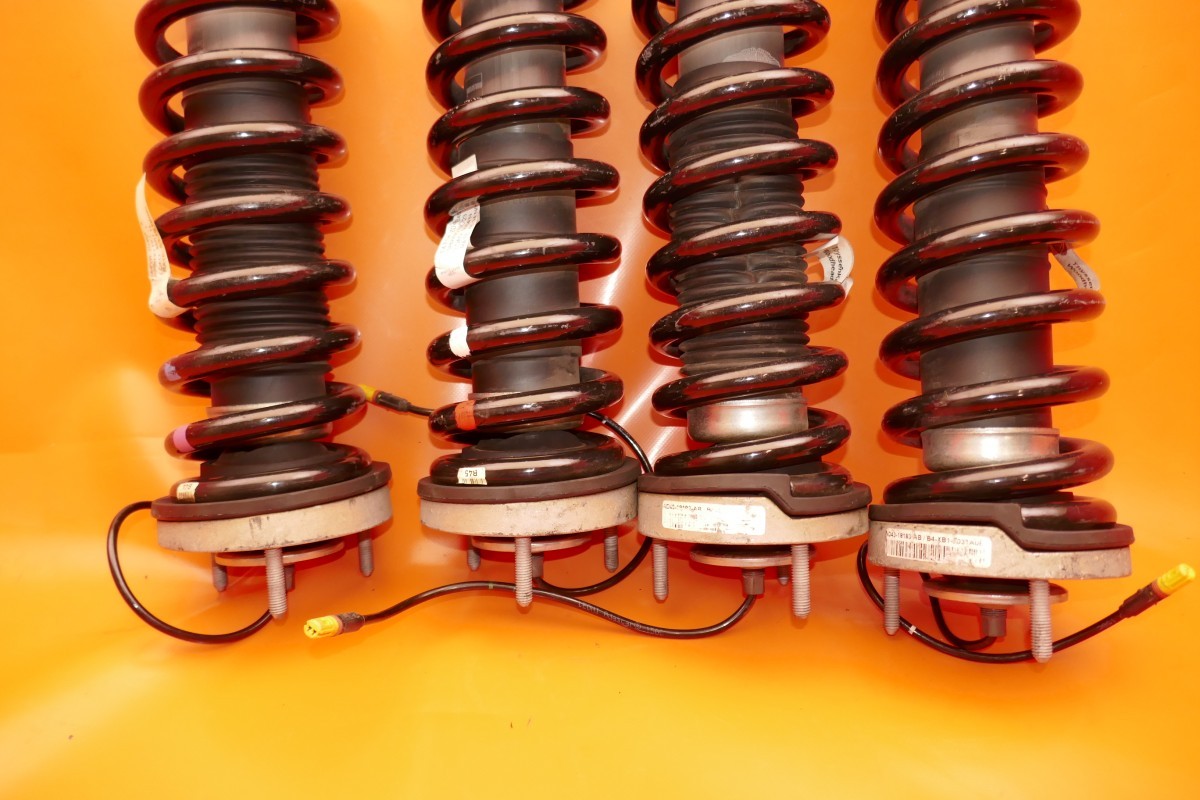 Aston Martin Vanquish 2012-2015 Shock absorber spring P/N ED2318W002AB