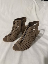 Vince Camuto Women's Beige Suede Lace-Up Open Toe Block Heel Zipper Bootie sz-11