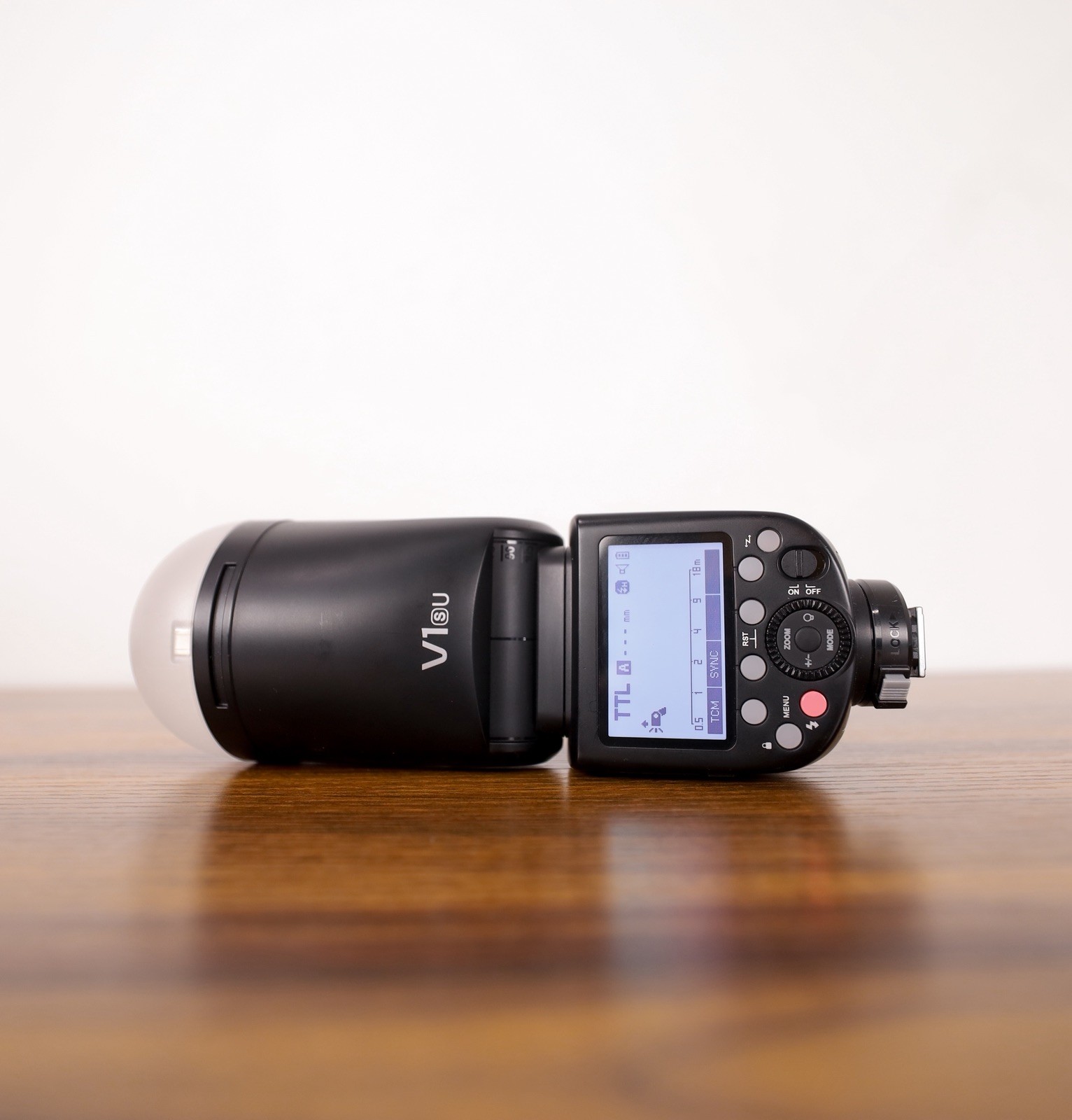 Godox V1S U Round Head Camera Flash for Sony 