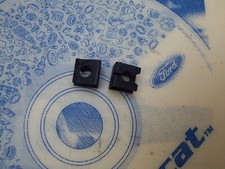 2 New Genuine Ford Essex V6 Carb Throttle Rod Clip Granada Capri Scimitar