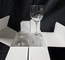 Mikasa STEPHANIE Water Goblet Set of 4 7 5/8 "