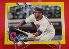 Eddie Rosario Yellow Topps 2021 Baseball Card #356