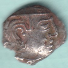 ANCIENT INDIA SILVER DRACHMA COIN OF SRIGUPTA OF GUPTA FEUDATORIES RARE COIN