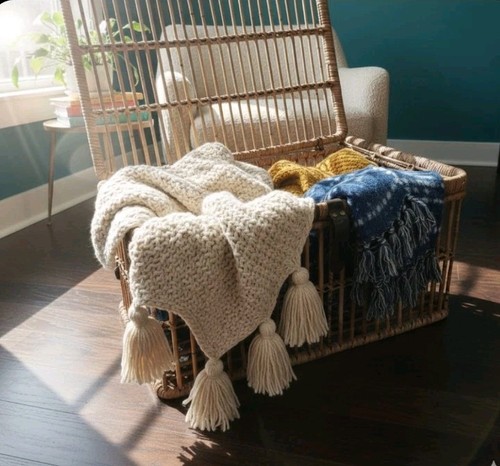 Vintage Woven Rattan Wicker Trunk – Boho Storage Basket Chest with Leather...