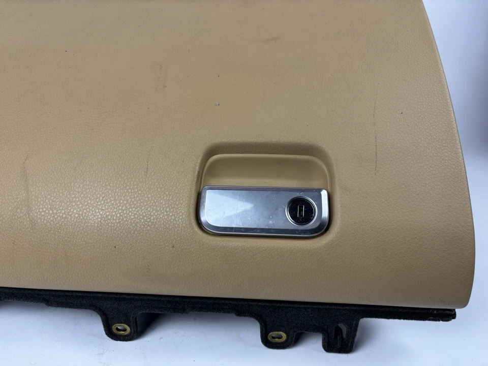 2011 - 2018 保时捷 Cayenne 92A 手套盒隔层存储 7P5857095f Oem — 第 3/4 张图片