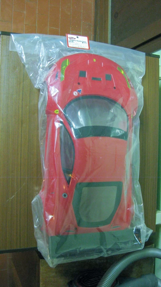 Kyosho Inferno GT2 Race Spec 1:8 Vehicle bodyshell RS Ferrari 458 - Immagine 2 di 4