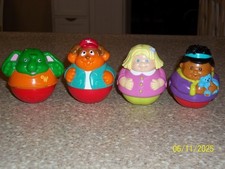 Lot of 4 Vintage Playskool Hasbro Weeble Wobb...