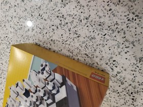 LEGO 2 In 1 Chess Set 40174 Brand New Factory Sealed 9+ 1450pcs