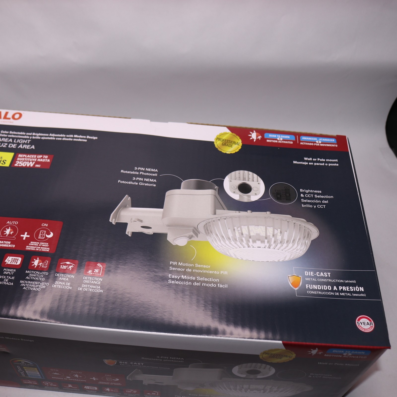 Halo ntegrated LED Area Light Motion Sensing 250-W Equivalent - Unopened Box
