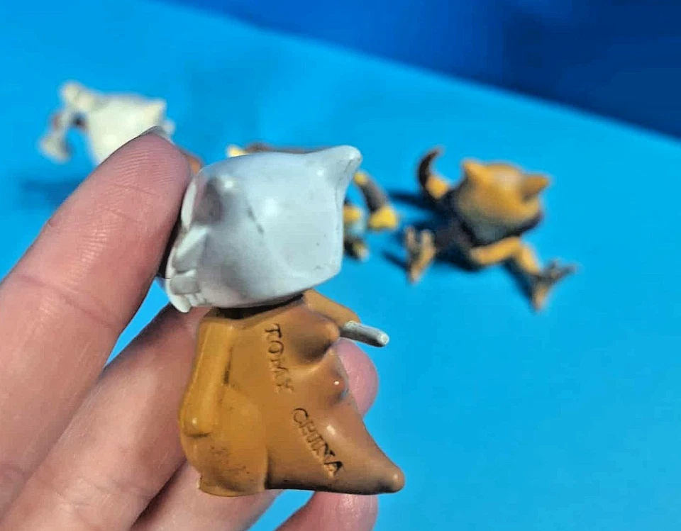 Figuras Pokémon de Tomy: CUBONE, MAROWAK, Alakazam y Abra Foto 4 de 4