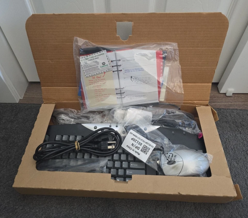 Teclado USB Gateway PC Vintage Modelo SK-9921 con accesorios Foto 2 de 4