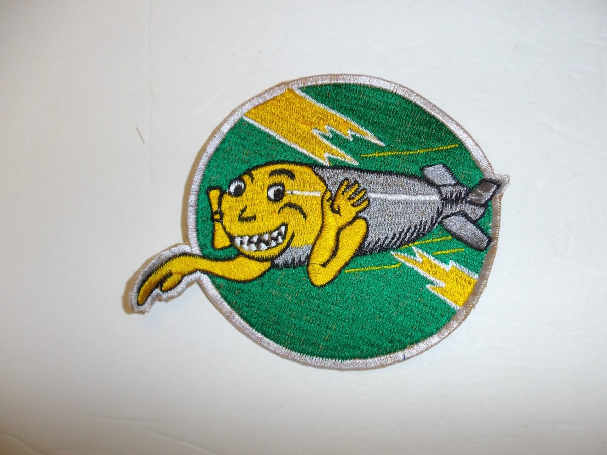 e0613 WW2 US Army Air Force 544 Bomb Squadron Patch 384th