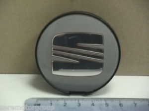 GENUINE BRAND NEW SEAT LEON EXEO ALLOY WHEEL CENTRE CAP 63mm