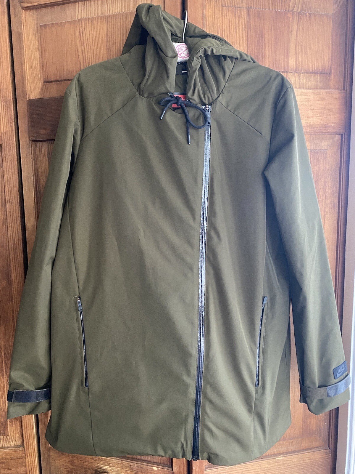 Nike Women’s Rain Jacket Olive Green Black Windbreake… Gem