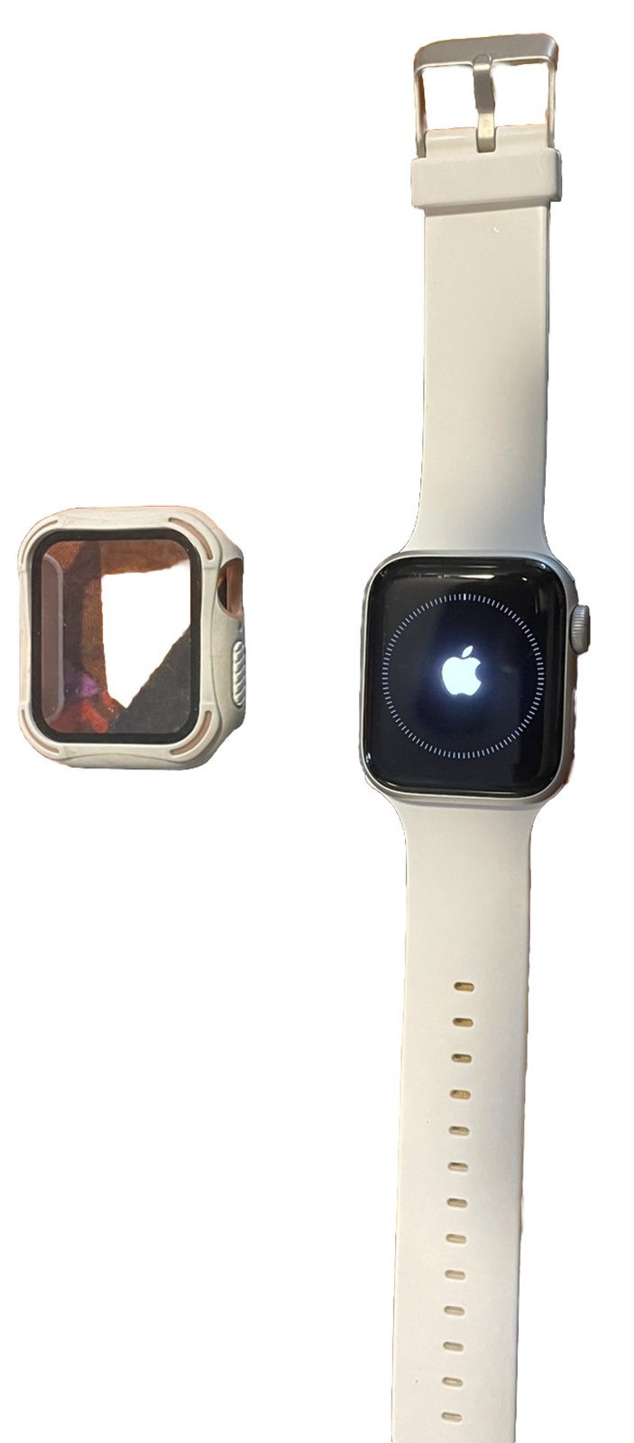 Apple Watch SE 40mm Silver Aluminum GPS with White Sport Band S/M 2022 Model-image