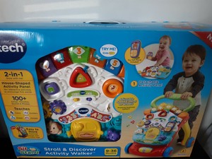 stroll & discover activity walker