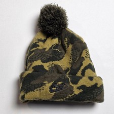 Nike Pom Beanie Hat Youth Kids Green Camo Winter Warm Cuffed Black Swoosh Logo