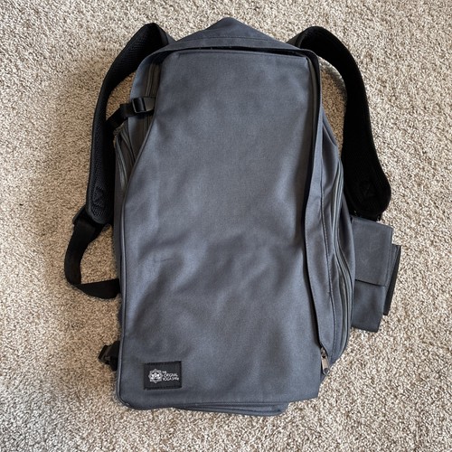 The Original Yoga Sak Backpack Bag Mat Strap Holder Gray
