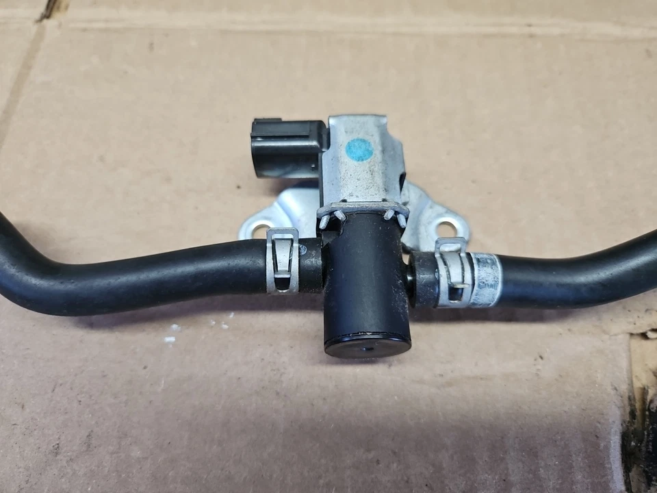 07-20 Nissan 350z 370z Infiniti G37 Q70 Electroválvula de control de purga 14930-JK20B Foto 3 de 4