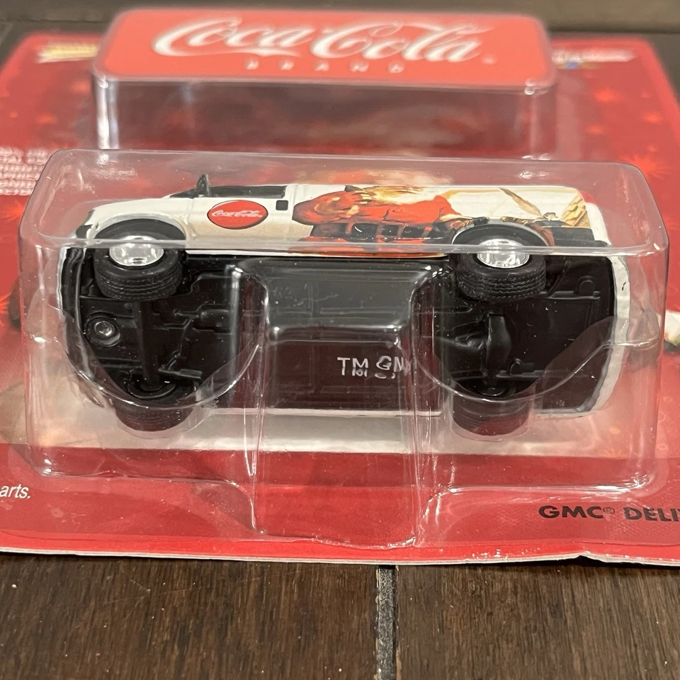 Johnny Lightning Coca Cola Brand GMC Delivery Van White Diecast 1/64 - Image 4 of 4