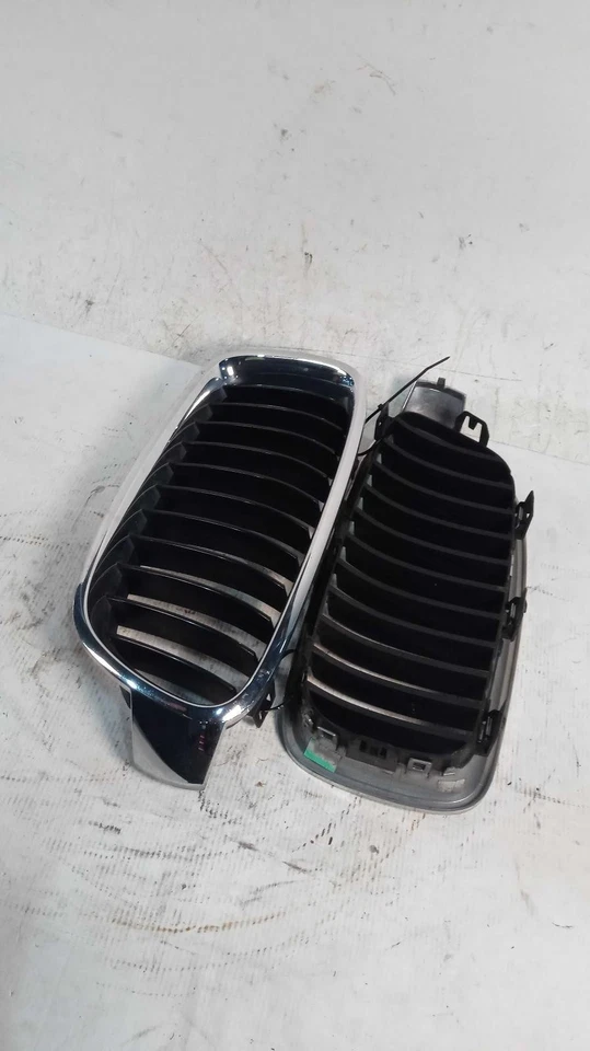 Grille Bumper Mounted Wagon Lower Center Fits 17-19 BMW 330i 465519 - Image 2 of 4