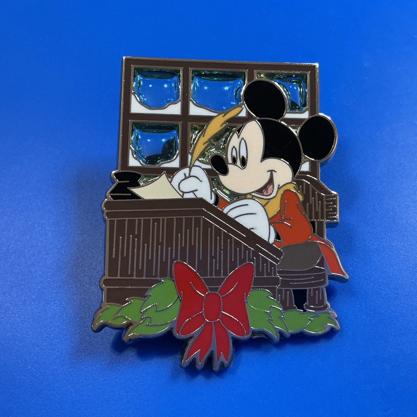 Disney Pin Mickey’s Christmas Carol Stained Glass Window Mickey As Bob Cratchit