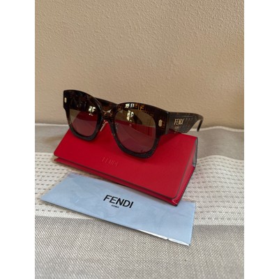 Fendi FF 0458G Monogram Sunglasses in Gradient Brown with  display picture 3