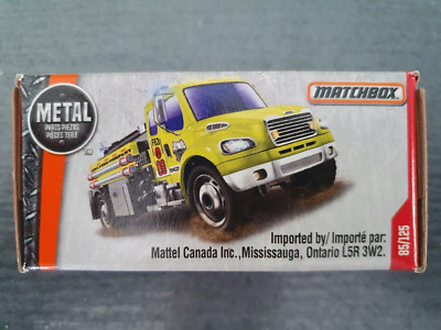 Matchbox USA Power Grab 2016 - Freightliner M2 106
