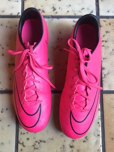 women's indoor soccer cleats