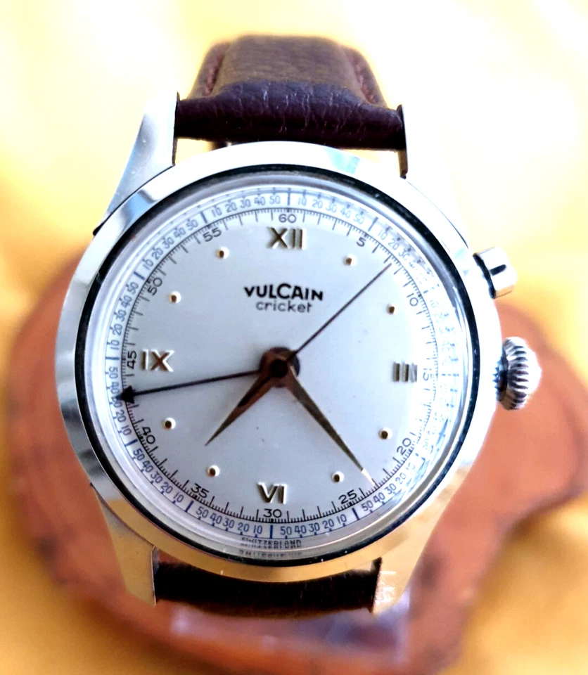 WOW! Reloj Hombre Distintivo De Colección Vulcain Cricket V120 Alarma 17J Suizo Años 50. Foto 2 de 4
