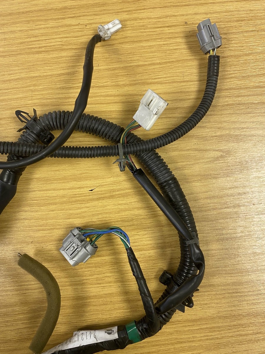 Nissan Skyline GTR GTT R34 Front Right Door Harness Wiring