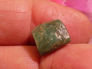 ANCIENT PRE COLUMBIAN PERUVIAN CHAVIN TURQUOISE GRN JADE BEAD 12.3 11.3 8.0 MM