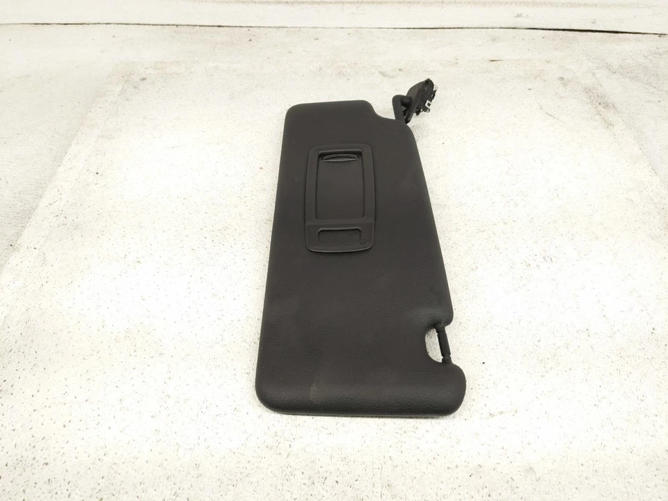 Parasol interior lado conductor BMW X1 2016-2022 51-16-7-407-175 Foto 3 de 4