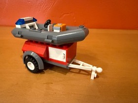 LEGO CITY: Fire Truck (7239) 100% Complete (missing some stickers & no box)