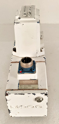 MOOG Servoventil D661-5002 Gebraucht Schnellversand