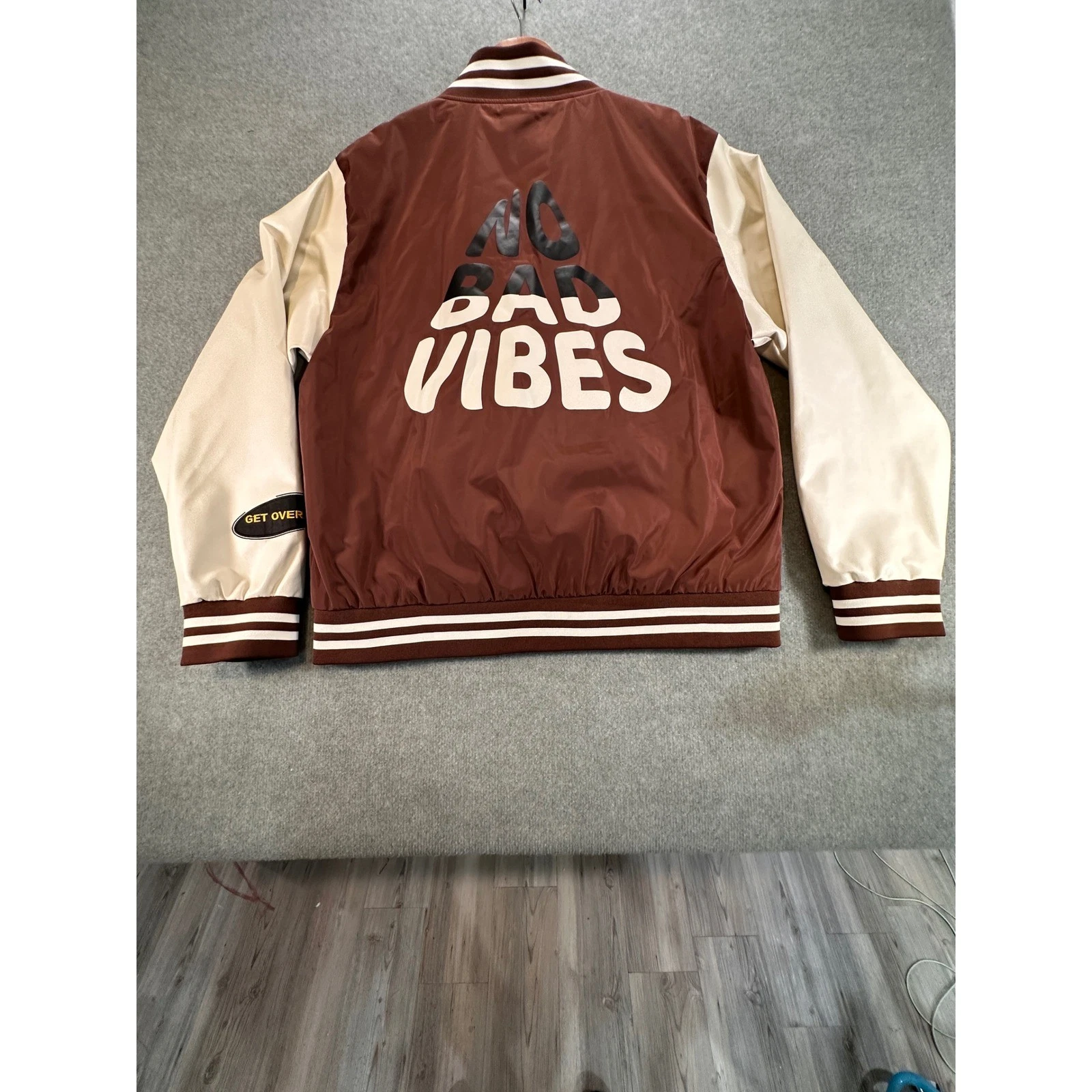 Riot Empire Mens No Bad Vibes Varsity Jacket Brown Cream XL MNJK3060-BRN-RE image 7