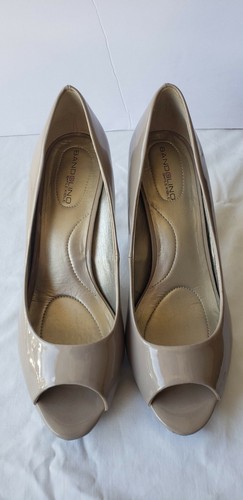 Bandolino Rainaa woman's peep-toe pumps 