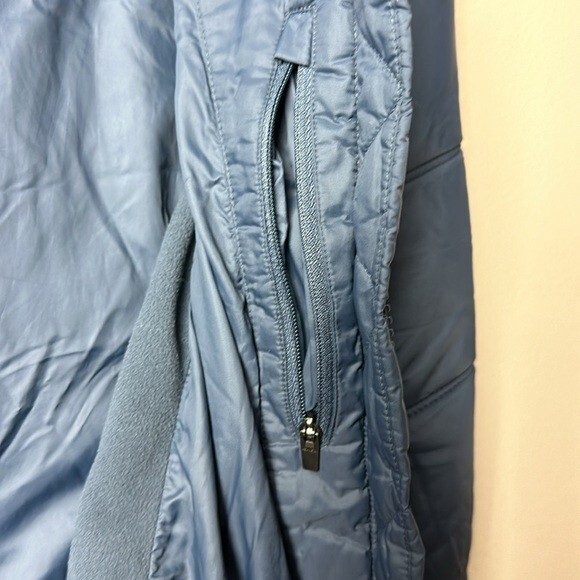 Athleta Rock Ridge Primaloft Hooded Performance Jacket Blue Size Small