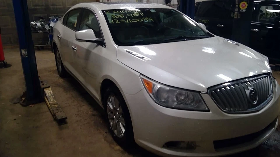 Натяжитель переднего ковшеобразного ремня безопасности подходит для 11-17 REGAL 10294700 - Изображение 2 из 4