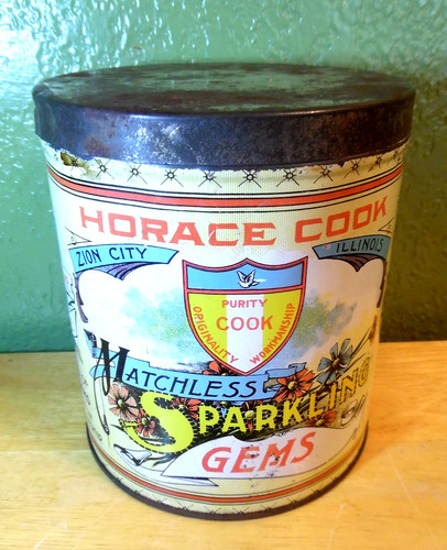 RARE HORACE COOK MATCHLESS SPARKLING CONFECTION GEMS CANDY TIN ZION CITY ILL