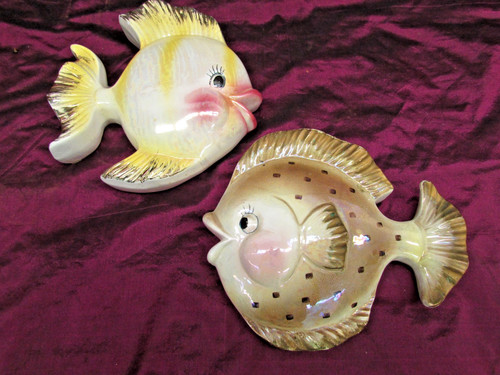 2 vintage Bradley, Japan Ceramic Mid century fish wall pockets