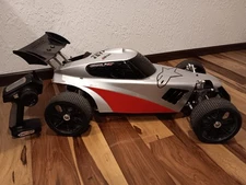 1/5 Scale Hurrax Crypton Large-Scale 4WD Petrol-Powered R/C Vehicle