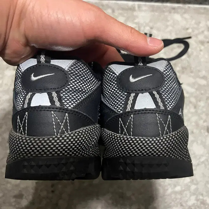 Nike Huma Ra 265 Running Shoes Black-Silver thumbnail 5