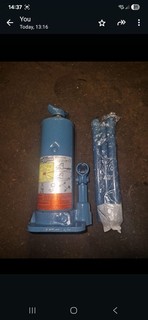 Genuine Mercedes Sprinter Bottle Jack