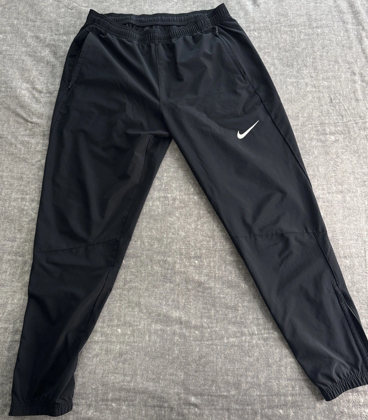 Nike Pants Mens Medium Black Sportswear Windrunner Track Athletic Joggers Nylon